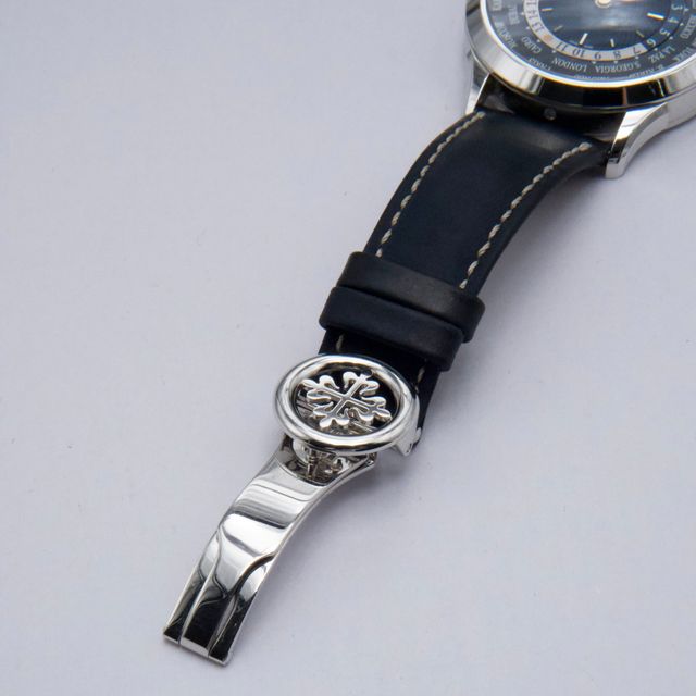 Patek Philippe Complications 5230P-001 Image 6